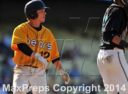Thumbnail 2 in Temecula Valley vs. Aliso Niguel (CIF SS DIV 2 Final) photogallery.