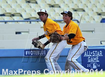 Thumbnail 2 in Temecula Valley vs. Aliso Niguel (CIF SS DIV 2 Final) photogallery.