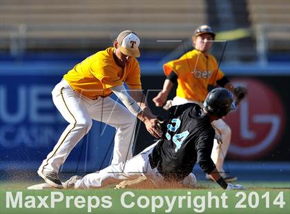 Thumbnail 2 in Temecula Valley vs. Aliso Niguel (CIF SS DIV 2 Final) photogallery.