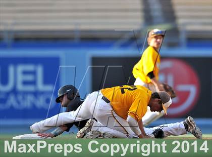 Thumbnail 2 in Temecula Valley vs. Aliso Niguel (CIF SS DIV 2 Final) photogallery.