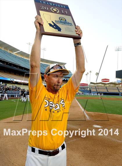 Thumbnail 1 in Temecula Valley vs. Aliso Niguel (CIF SS DIV 2 Final) photogallery.