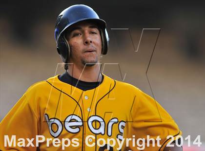 Thumbnail 2 in Temecula Valley vs. Aliso Niguel (CIF SS DIV 2 Final) photogallery.