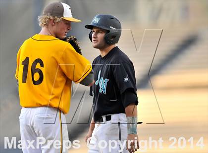 Thumbnail 2 in Temecula Valley vs. Aliso Niguel (CIF SS DIV 2 Final) photogallery.