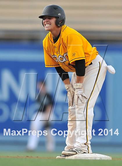 Thumbnail 2 in Temecula Valley vs. Aliso Niguel (CIF SS DIV 2 Final) photogallery.
