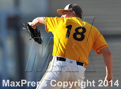 Thumbnail 3 in Temecula Valley vs. Aliso Niguel (CIF SS DIV 2 Final) photogallery.