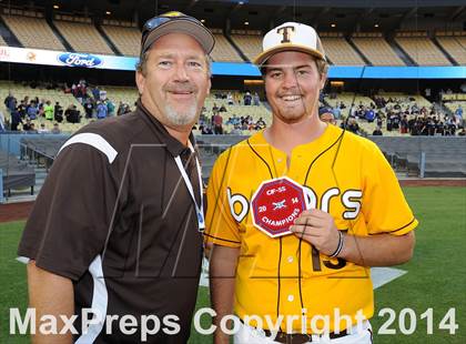 Thumbnail 2 in Temecula Valley vs. Aliso Niguel (CIF SS DIV 2 Final) photogallery.