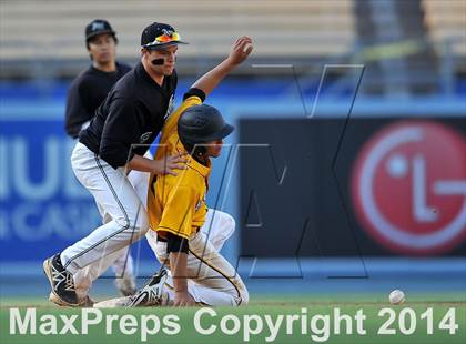 Thumbnail 1 in Temecula Valley vs. Aliso Niguel (CIF SS DIV 2 Final) photogallery.