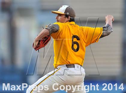 Thumbnail 1 in Temecula Valley vs. Aliso Niguel (CIF SS DIV 2 Final) photogallery.