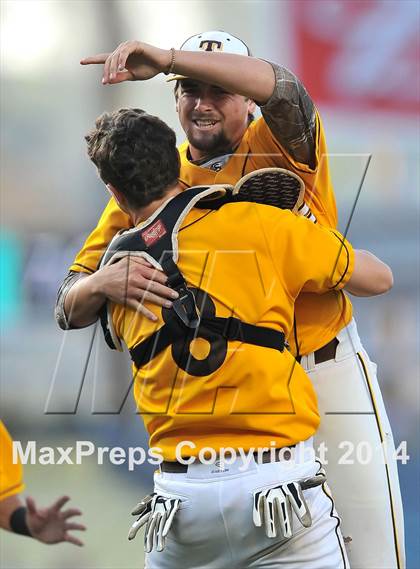 Thumbnail 3 in Temecula Valley vs. Aliso Niguel (CIF SS DIV 2 Final) photogallery.