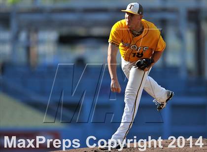 Thumbnail 2 in Temecula Valley vs. Aliso Niguel (CIF SS DIV 2 Final) photogallery.