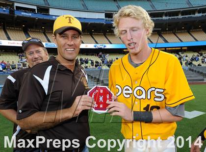 Thumbnail 2 in Temecula Valley vs. Aliso Niguel (CIF SS DIV 2 Final) photogallery.