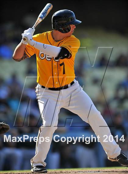 Thumbnail 1 in Temecula Valley vs. Aliso Niguel (CIF SS DIV 2 Final) photogallery.