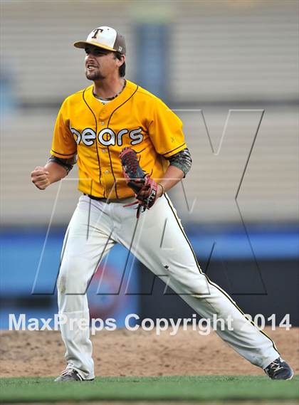 Thumbnail 1 in Temecula Valley vs. Aliso Niguel (CIF SS DIV 2 Final) photogallery.