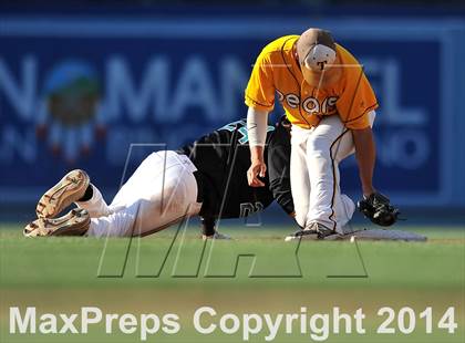 Thumbnail 1 in Temecula Valley vs. Aliso Niguel (CIF SS DIV 2 Final) photogallery.