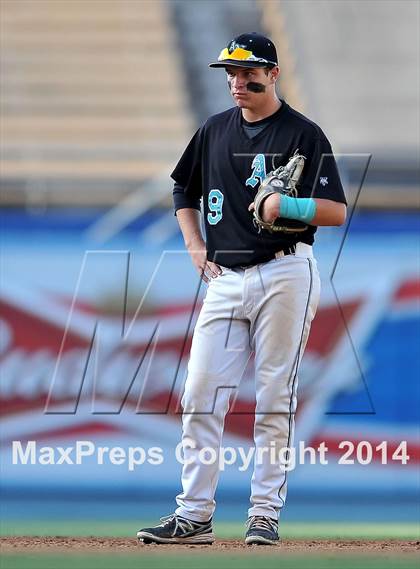 Thumbnail 2 in Temecula Valley vs. Aliso Niguel (CIF SS DIV 2 Final) photogallery.