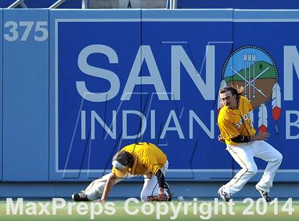 Thumbnail 1 in Temecula Valley vs. Aliso Niguel (CIF SS DIV 2 Final) photogallery.