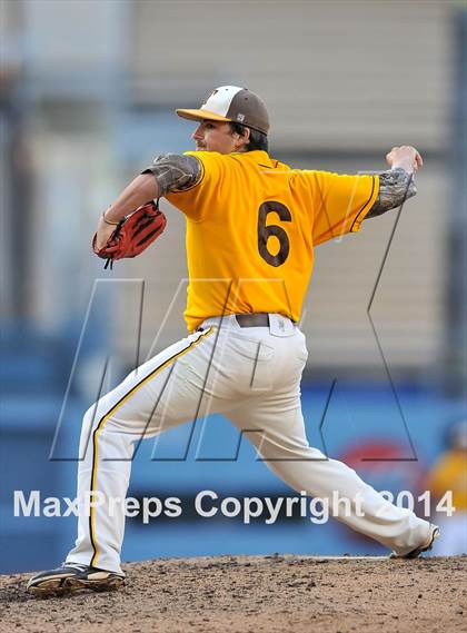 Thumbnail 2 in Temecula Valley vs. Aliso Niguel (CIF SS DIV 2 Final) photogallery.