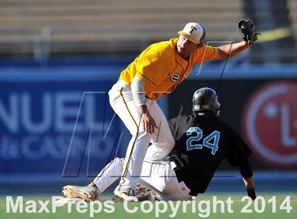 Thumbnail 3 in Temecula Valley vs. Aliso Niguel (CIF SS DIV 2 Final) photogallery.