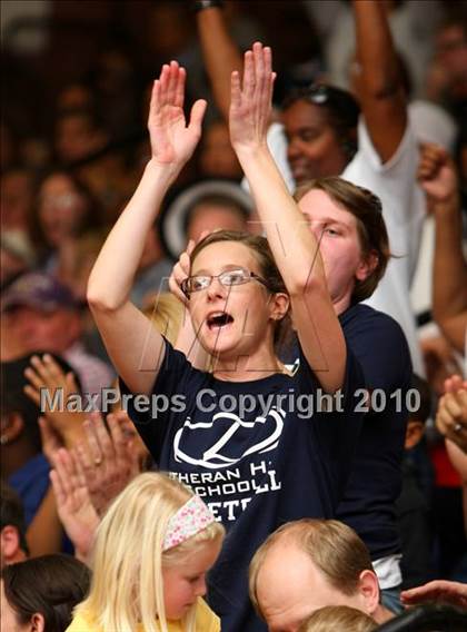 Thumbnail 2 in Windward vs. Lutheran (CIF SoCal D5 Final) photogallery.