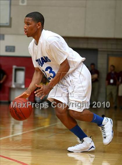Thumbnail 1 in Windward vs. Lutheran (CIF SoCal D5 Final) photogallery.