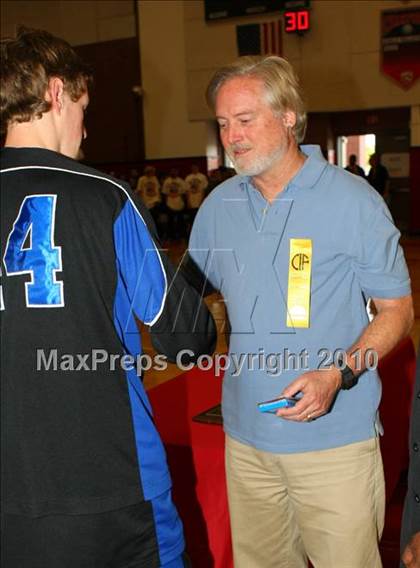 Thumbnail 2 in Windward vs. Lutheran (CIF SoCal D5 Final) photogallery.