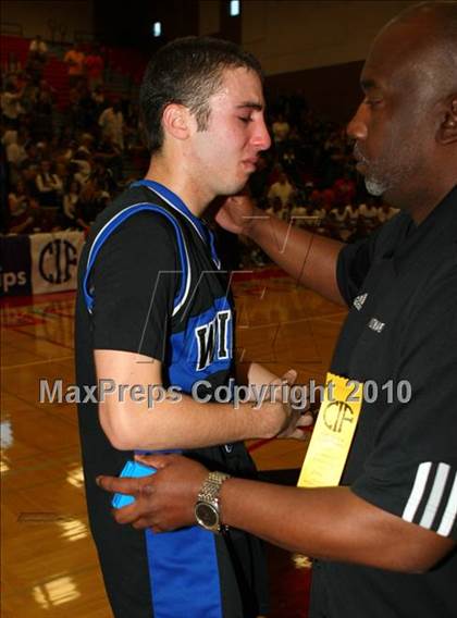 Thumbnail 1 in Windward vs. Lutheran (CIF SoCal D5 Final) photogallery.
