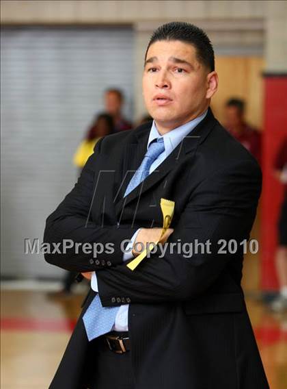 Thumbnail 2 in Windward vs. Lutheran (CIF SoCal D5 Final) photogallery.