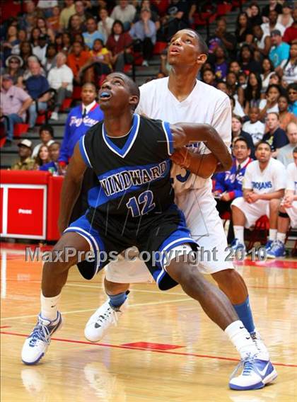 Thumbnail 2 in Windward vs. Lutheran (CIF SoCal D5 Final) photogallery.
