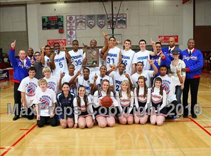 Thumbnail 1 in Windward vs. Lutheran (CIF SoCal D5 Final) photogallery.