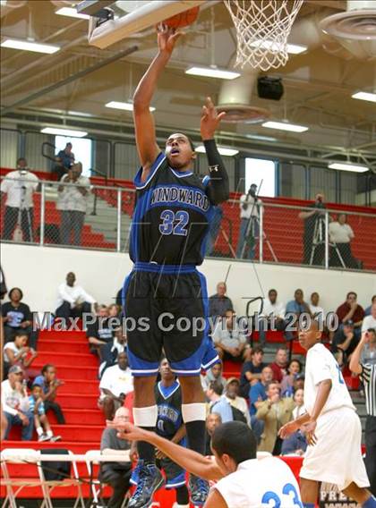 Thumbnail 1 in Windward vs. Lutheran (CIF SoCal D5 Final) photogallery.