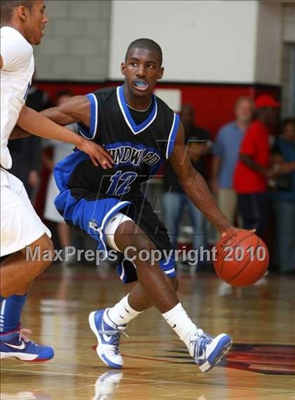 Thumbnail 3 in Windward vs. Lutheran (CIF SoCal D5 Final) photogallery.