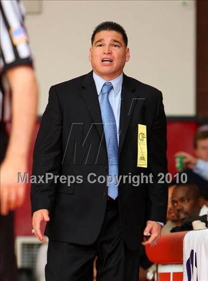 Thumbnail 2 in Windward vs. Lutheran (CIF SoCal D5 Final) photogallery.