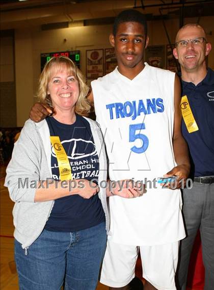 Thumbnail 2 in Windward vs. Lutheran (CIF SoCal D5 Final) photogallery.