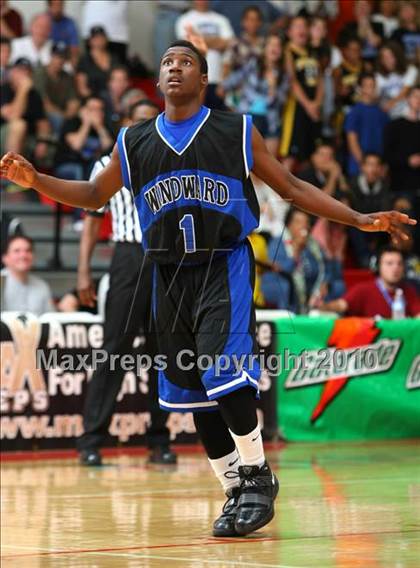 Thumbnail 2 in Windward vs. Lutheran (CIF SoCal D5 Final) photogallery.