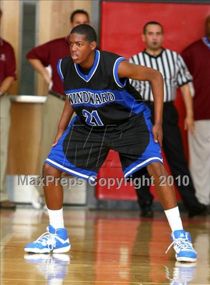 Thumbnail 3 in Windward vs. Lutheran (CIF SoCal D5 Final) photogallery.