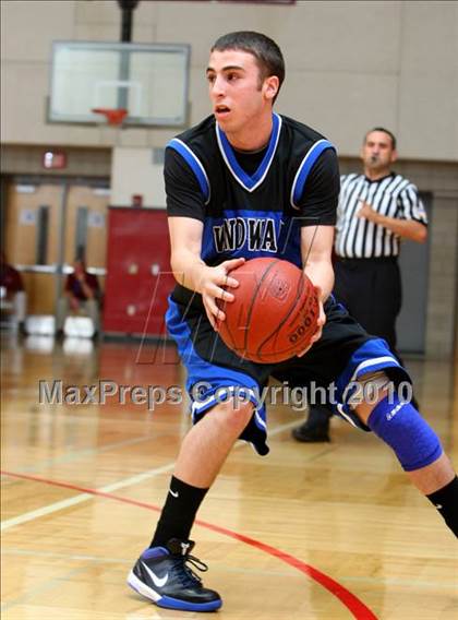Thumbnail 3 in Windward vs. Lutheran (CIF SoCal D5 Final) photogallery.
