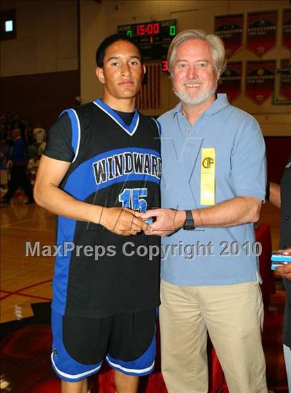 Thumbnail 1 in Windward vs. Lutheran (CIF SoCal D5 Final) photogallery.