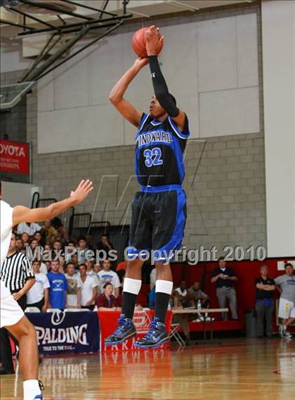 Thumbnail 3 in Windward vs. Lutheran (CIF SoCal D5 Final) photogallery.