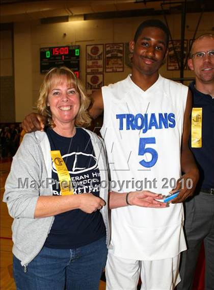 Thumbnail 3 in Windward vs. Lutheran (CIF SoCal D5 Final) photogallery.