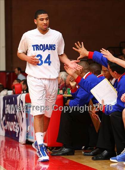 Thumbnail 3 in Windward vs. Lutheran (CIF SoCal D5 Final) photogallery.