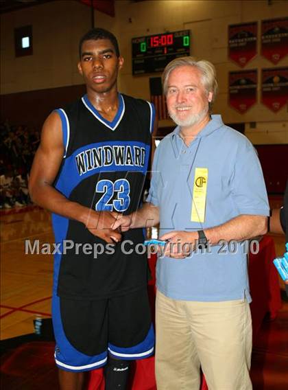 Thumbnail 1 in Windward vs. Lutheran (CIF SoCal D5 Final) photogallery.