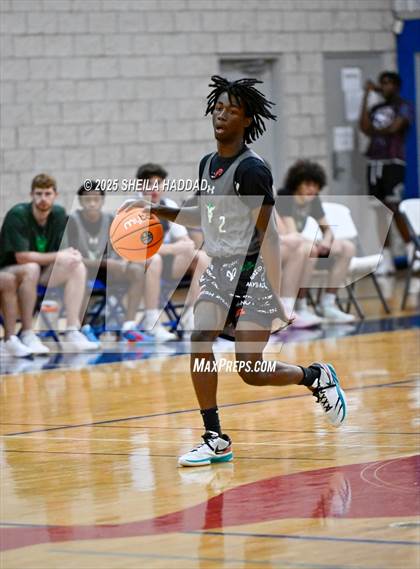 Thumbnail 3 in St Petersburg vs Sickles (Hoopvibe - Preseason) photogallery.