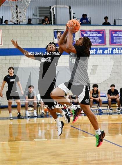 Thumbnail 1 in St Petersburg vs Sickles (Hoopvibe - Preseason) photogallery.