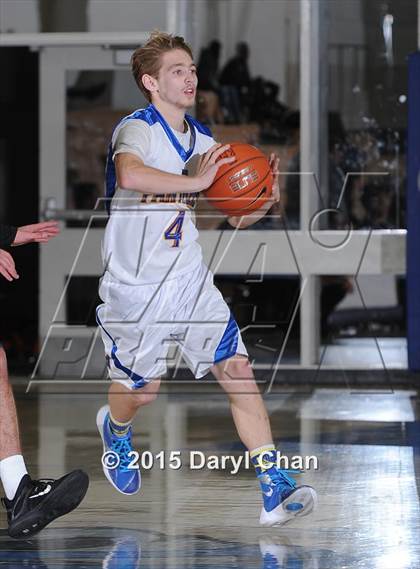 Thumbnail 1 in Hoover @ Benicia (MaxPreps Holiday Classic) photogallery.