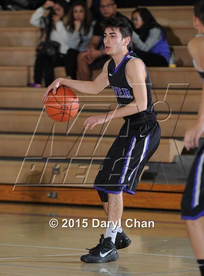 Thumbnail 2 in Hoover @ Benicia (MaxPreps Holiday Classic) photogallery.