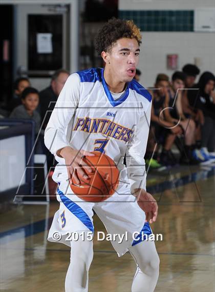 Thumbnail 3 in Hoover @ Benicia (MaxPreps Holiday Classic) photogallery.