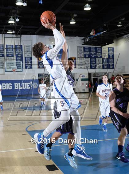 Thumbnail 2 in Hoover @ Benicia (MaxPreps Holiday Classic) photogallery.