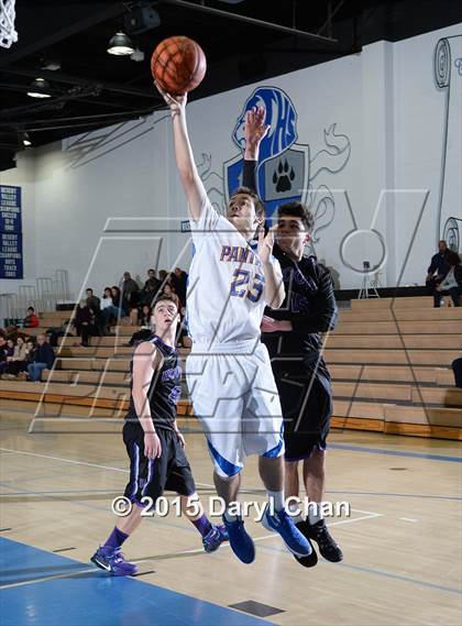 Thumbnail 2 in Hoover @ Benicia (MaxPreps Holiday Classic) photogallery.