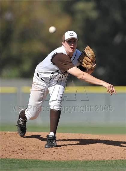 Thumbnail 3 in Brea Olinda @ Canyon photogallery.