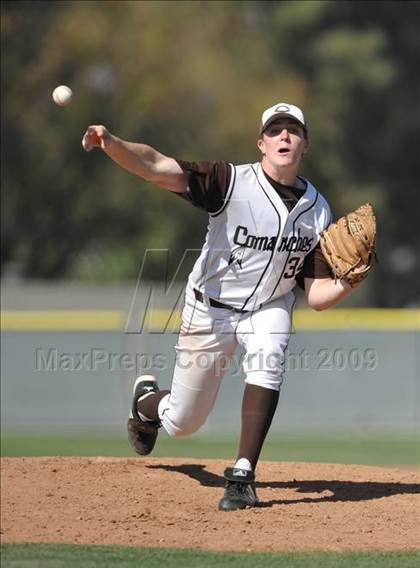 Thumbnail 2 in Brea Olinda @ Canyon photogallery.